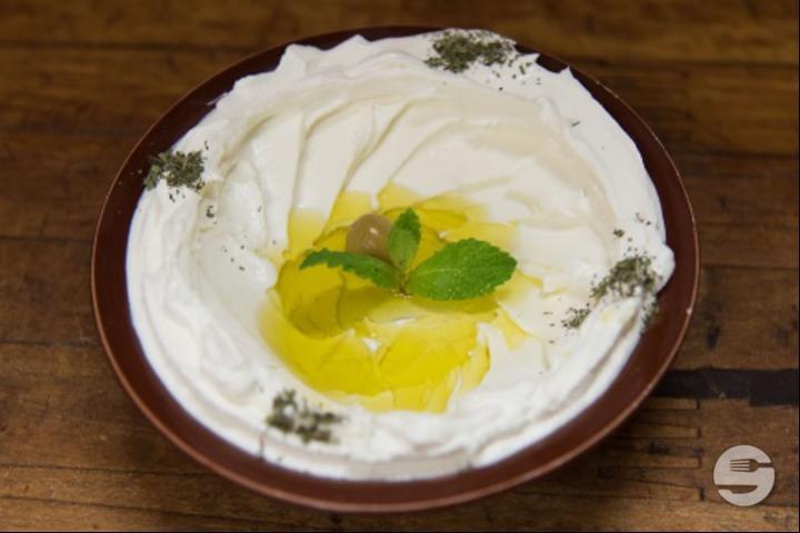 Labneh - Petit-Déjeuner aux Parfums de Beyrouth Grill