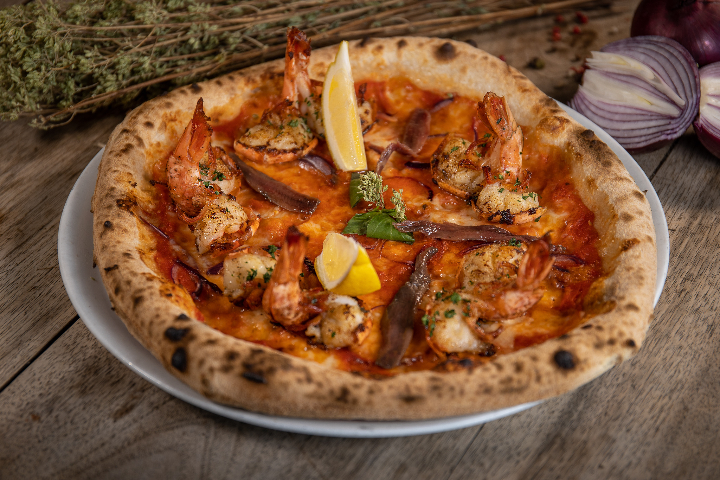 Pizza Salmon - Holzhofen Pizzakurier
