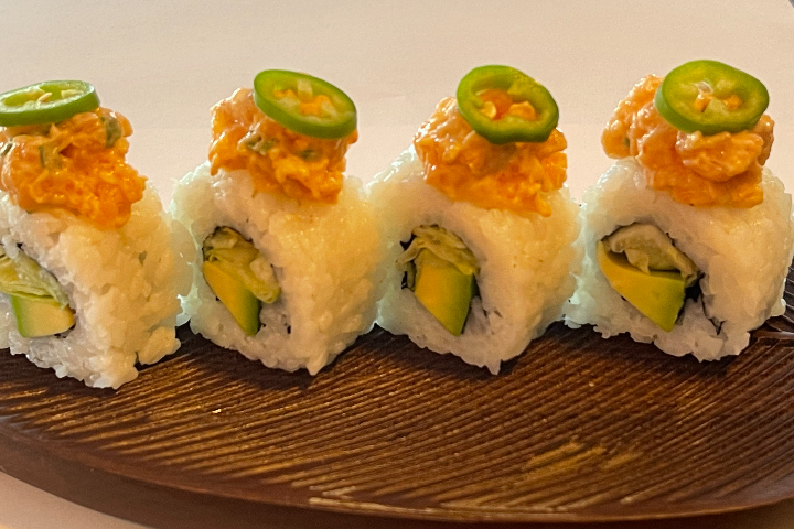 40. Uramaki Spicy Sake - Mo Sushi & Dim Sum