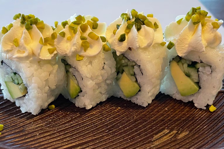 48. Uramaki Green - Mo Sushi & Dim Sum