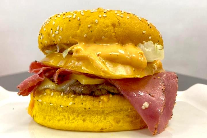 Super Saiyan 3 HOT🌶 - DZ Night Burger