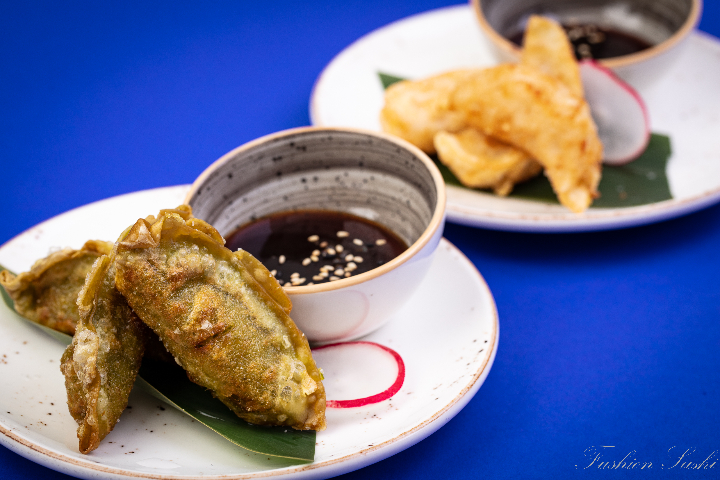 Chicken Gyoza - Rotonda - Sushi
