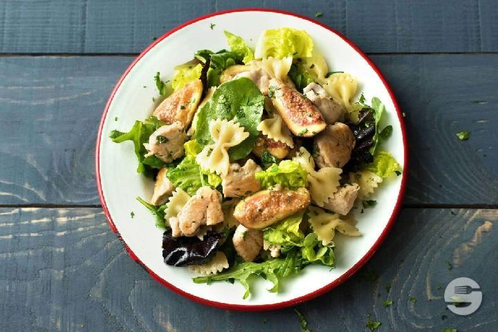 JJ Chicken Salad - JJ Pizza
