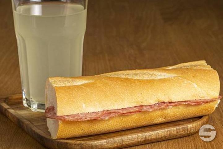 Salami Sandwich - Fresco