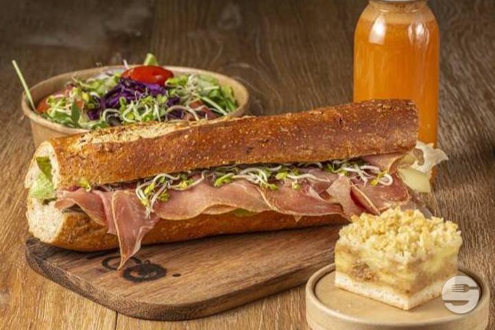 Raw Ham Sandwich - Fresco