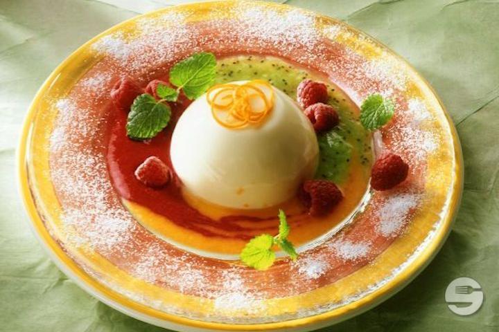 Red Berry Panna Cotta - Fresco