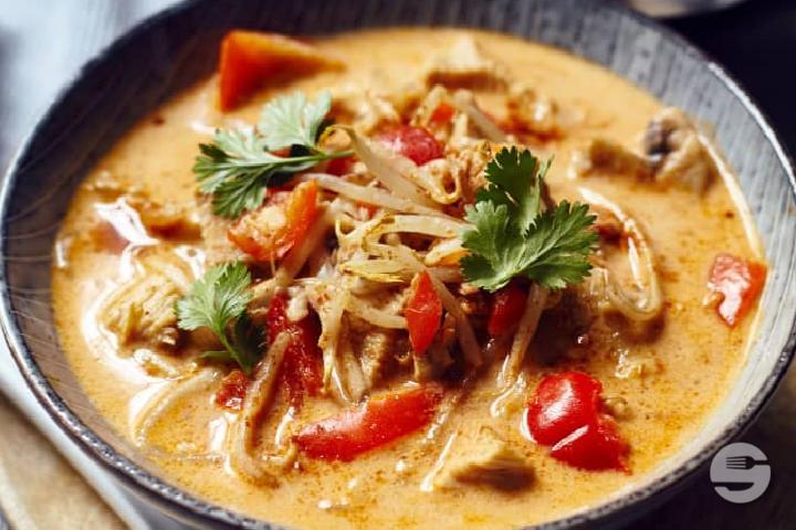 Soupe Tom Kha Kai - Thai Square