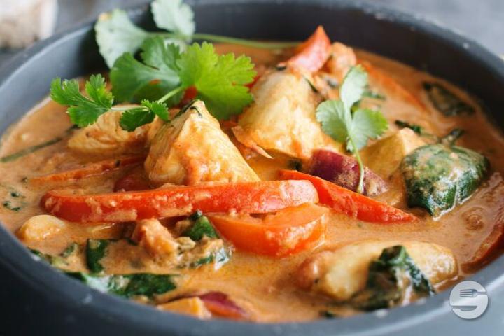 Curry Rouge - Thai Square