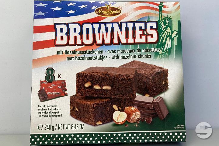 Brownies with Hazelnut Chunks - Ali Baba