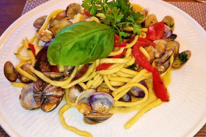 Fresh Pasta Vongole - Osteria Bar Svizzero di Oxana