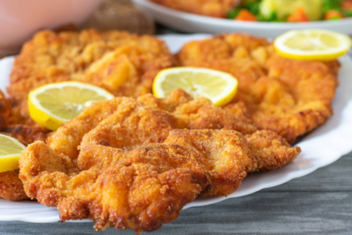 Breaded Chicken Cutlet - Burger und Pizza Point