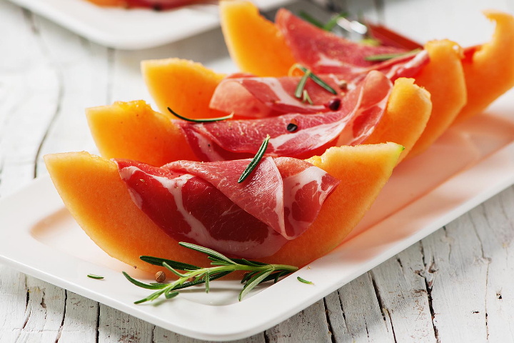 Melon with Ham - Limay