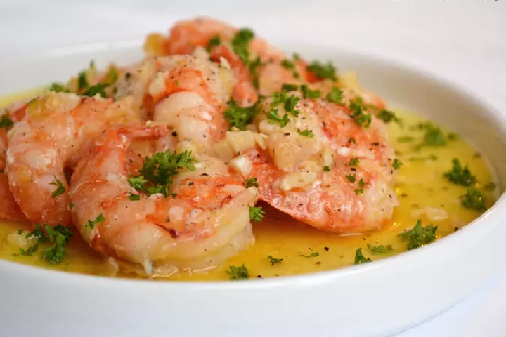 Prawns with Garlic - Limay