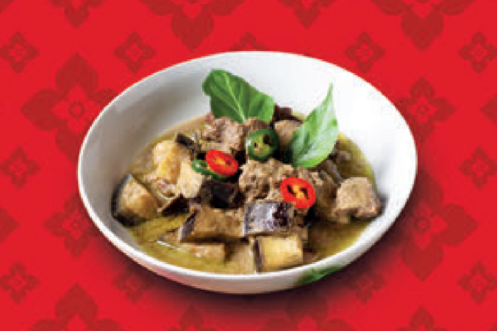 6. Gang Kiau Wan - Thong Phat Thai