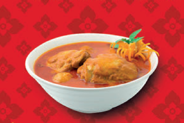 7. Gang Massaman - Thong Phat Thai