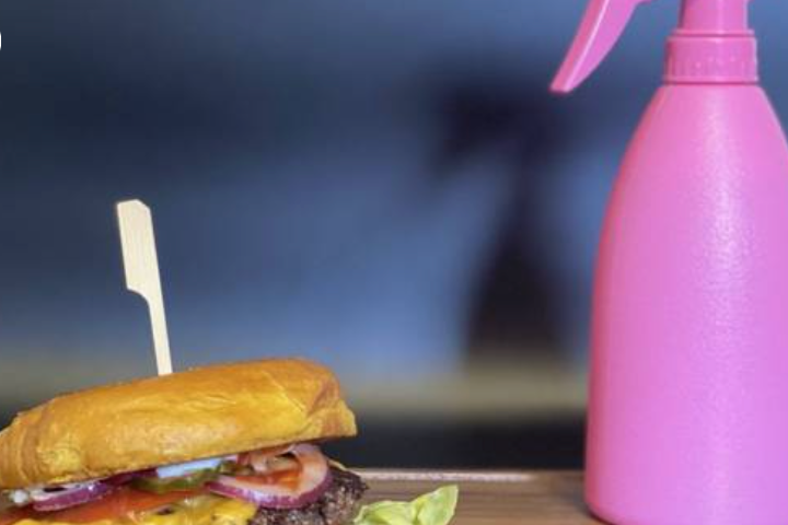 El Clasico - Pinky Burger