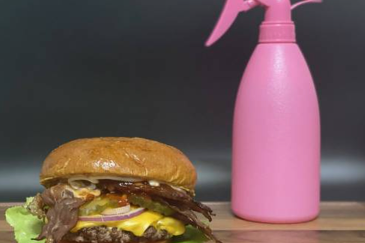 Barbecue Burger - Pinky Burger