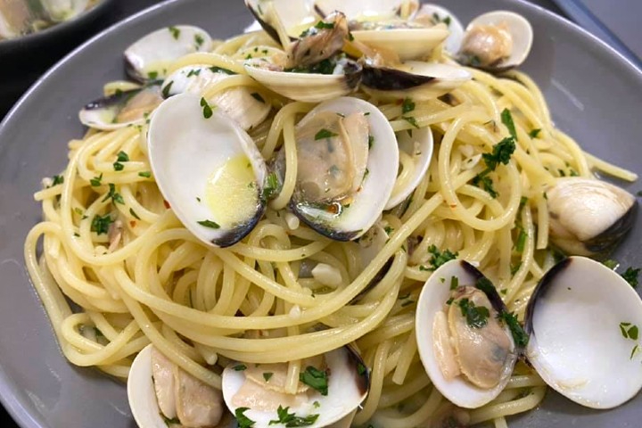 Spaghetti con Vongole - C'era una Volta Burger