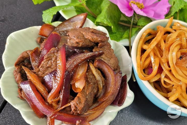 Beef with Onions 🧅 - Saveurs d'Asie - Orée