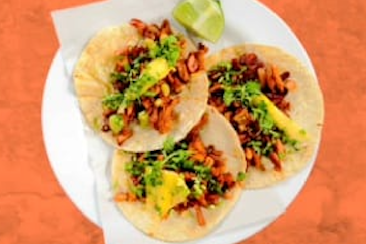 Pollo - Cano's Chile con Chiles