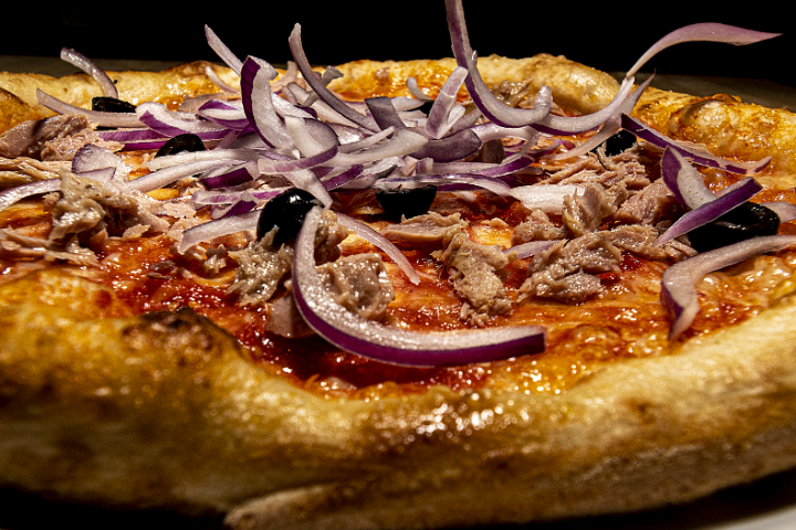 TONNO - Billo's Pizza