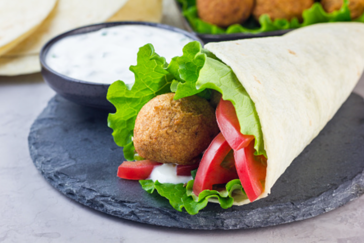 Falafel Wrap - House of Mezze Uster