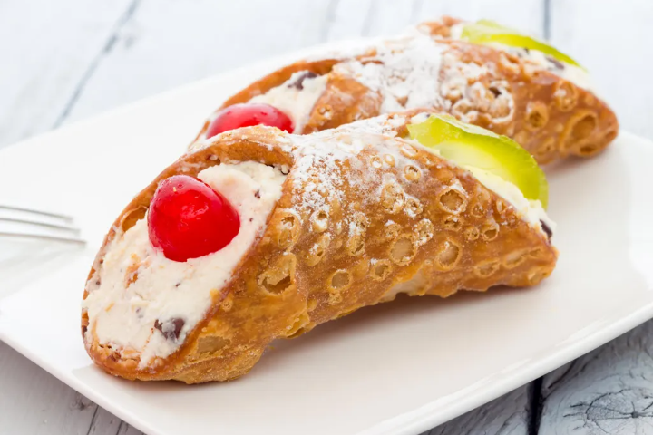 Sicilian Cannoli - La Terrazza