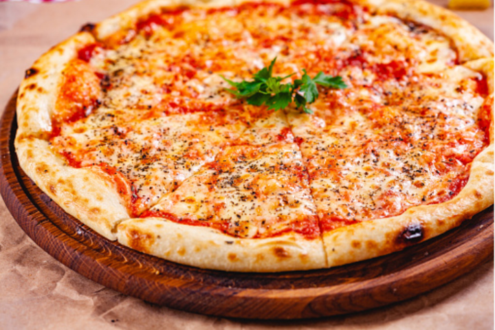 Pizza Margherita - Akara's - Altstetten
