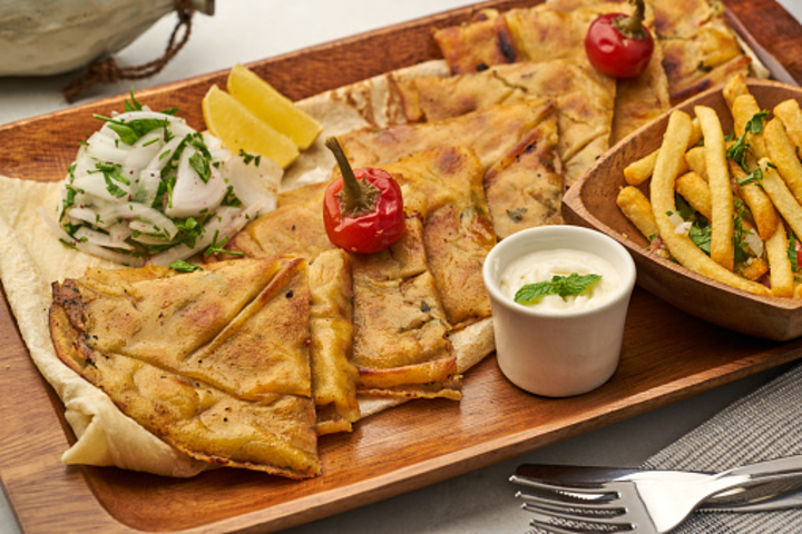 Arayess Teller - Restaurant Raushe