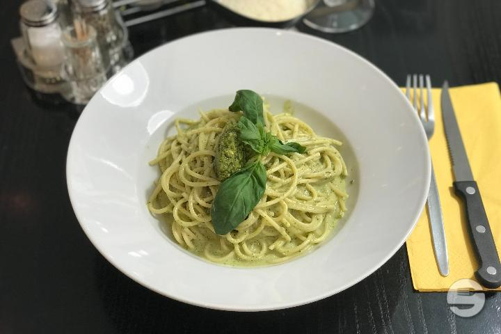 Pasta Pesto - CordonBleu Haus