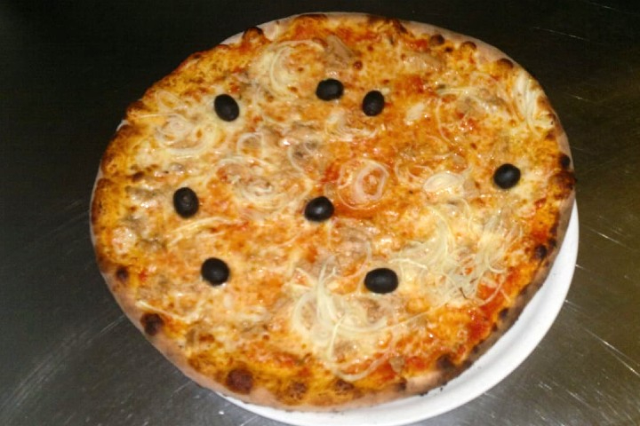 Tonno - Pizzeria Café Lugano