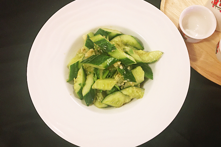 210. Cucumber Salad with Vinegar Sauce - Royal Panda
