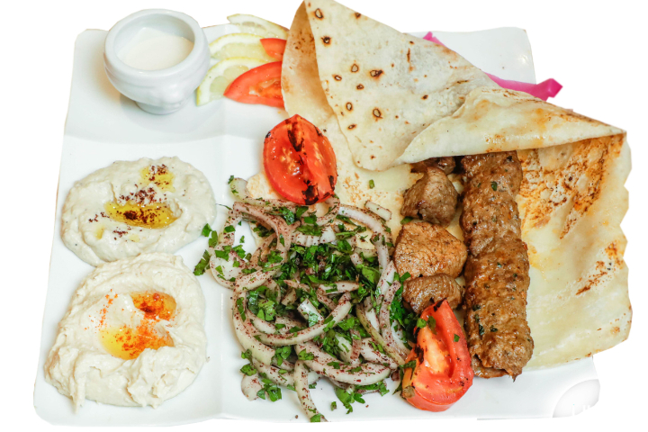 Plate of Two Meat Skewers or Kafta - Restaurant Oriental du Basset