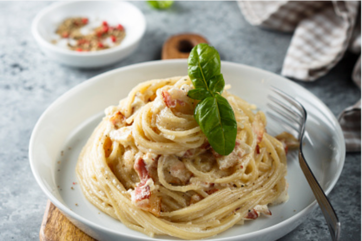 Spaghetti alla Carbonara - Restaurant Dalahoo