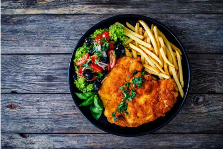 Schnitzel Plate - Restaurant Dalahoo