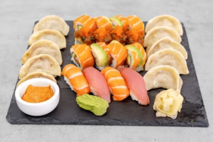 Sherpa Plate Momo & Sushi - Sherpa Momo & Sushi Take Away