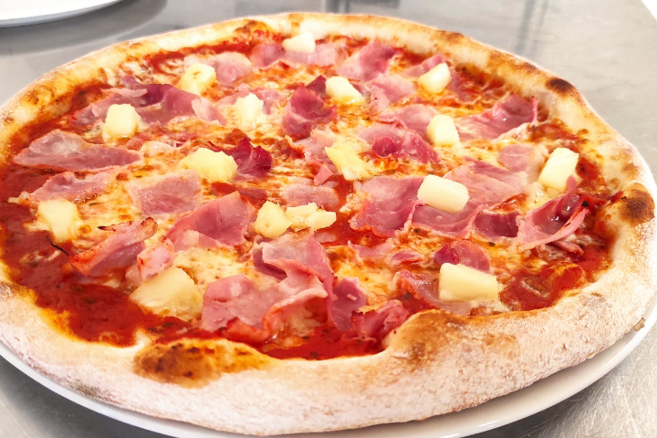 Pizza Hawaii - La Bella Napoli