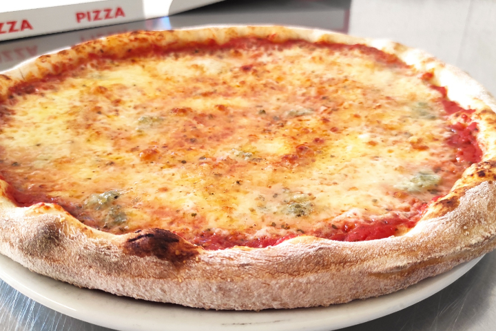 4 Cheese Pizza - La Bella Napoli