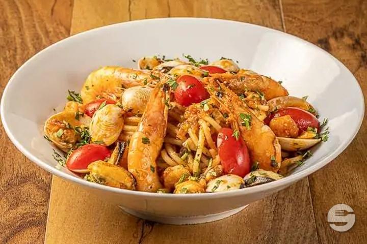 Spaghetti Fruit de Mer - La Grotta