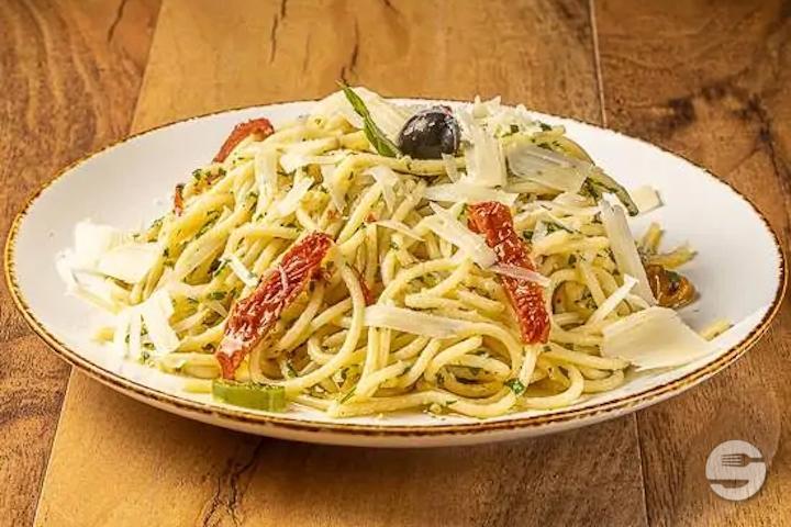Spaghetti Aioli - La Grotta