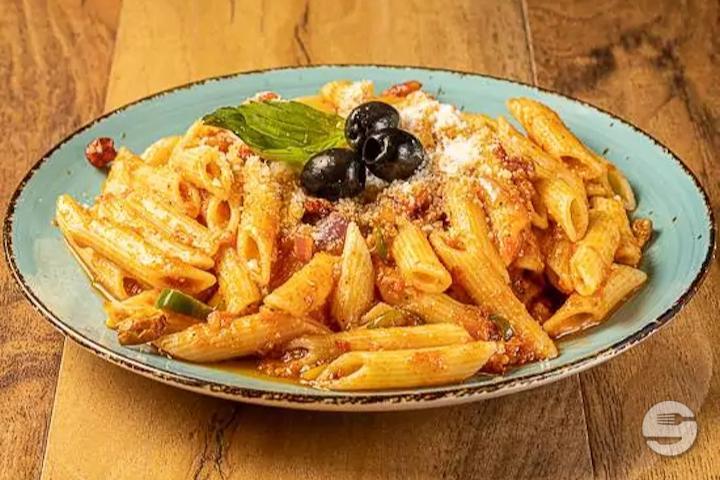 Penne Arrabbiata - La Grotta