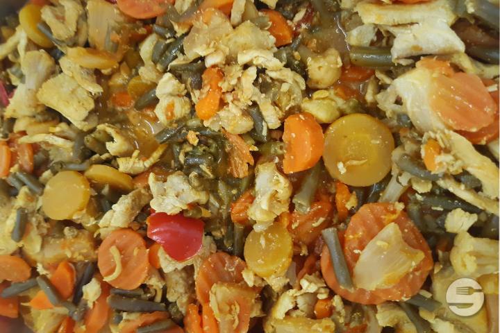 17 Pad Pio Wan Kai (Pollo in agrodolce con verdure miste) - DiDi Thai