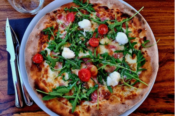 Pizza Prosciutto Rucola - Pizza Corner
