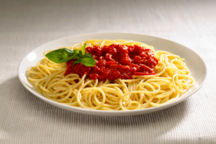 Spaghetti Napoli - Classic Pizza