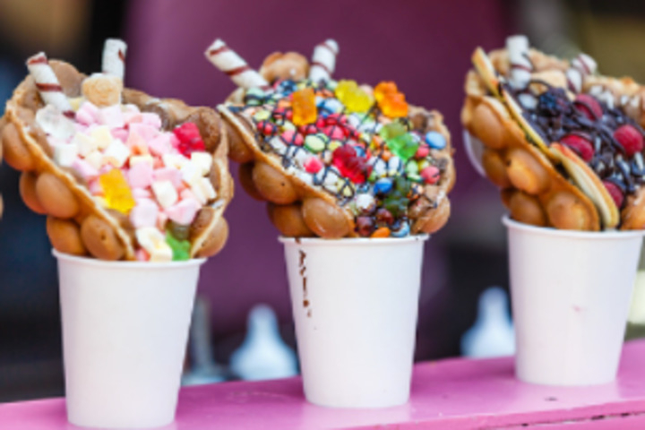 Bubble Waffle (with ice cream) - Tasty Time Fresh & Tasty