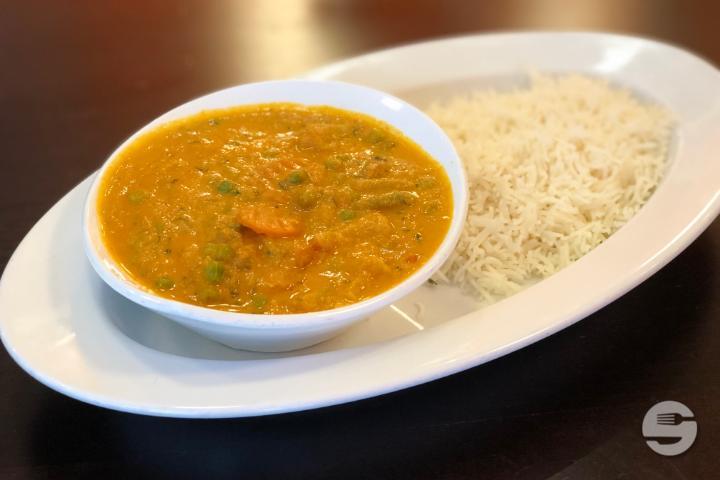 Aloo Bhindi Masala Without Rice - Thali Indian Schaffhauserstrasse