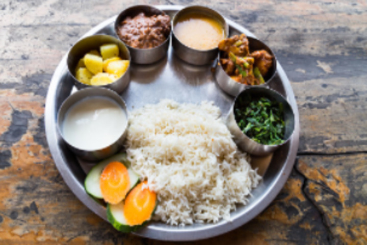 Lamb Thali - Thali Indian Schaffhauserstrasse