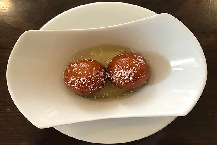 Gulab Jamun - Thali Indian Schaffhauserstrasse