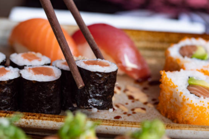 Tuna Maki - khawa Sushi&Momo