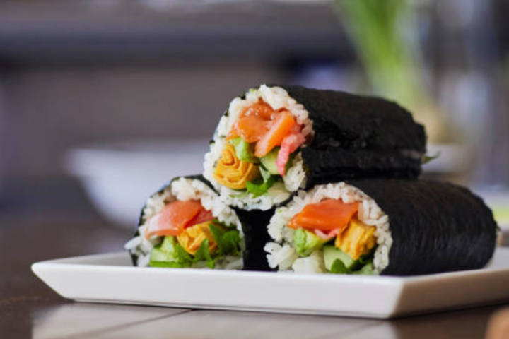 Tuna Futomaki - khawa Sushi&Momo